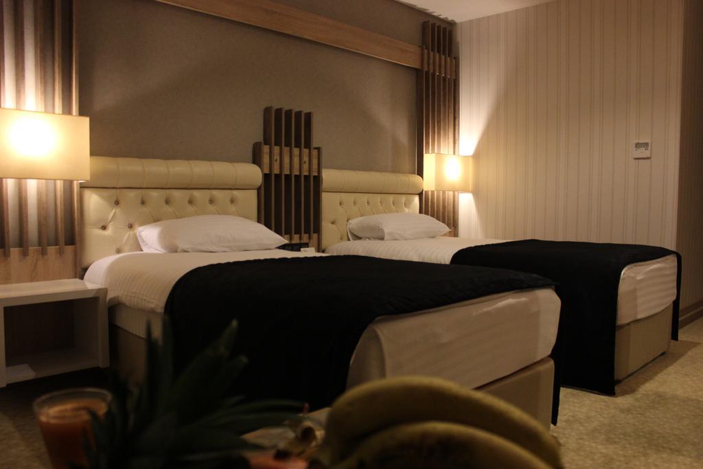 Neba Royal Hotel ซัมซุน ภายนอก รูปภาพ