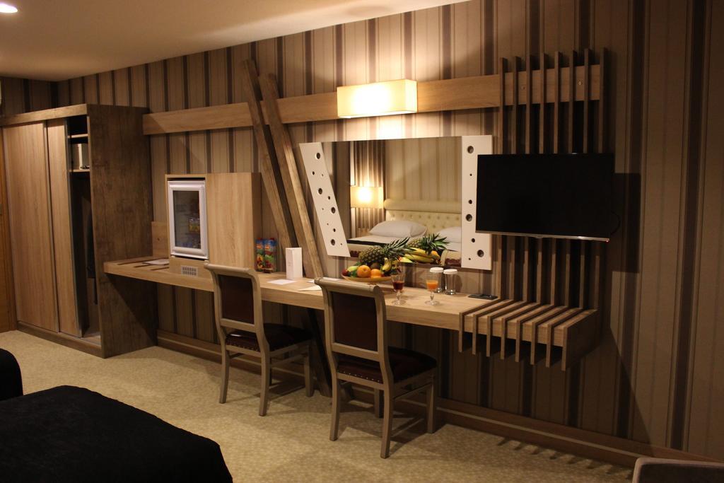 Neba Royal Hotel ซัมซุน ภายนอก รูปภาพ