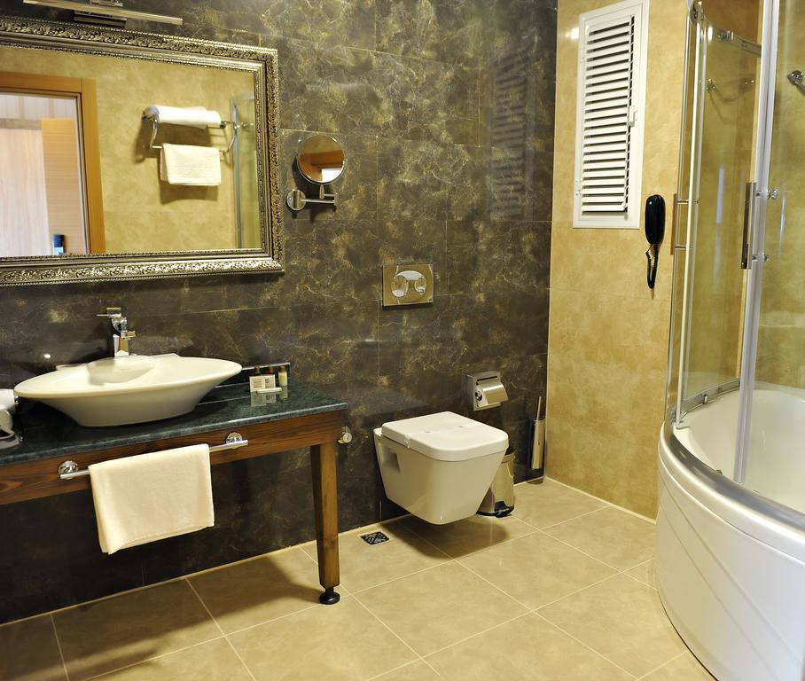 Neba Royal Hotel ซัมซุน ภายนอก รูปภาพ